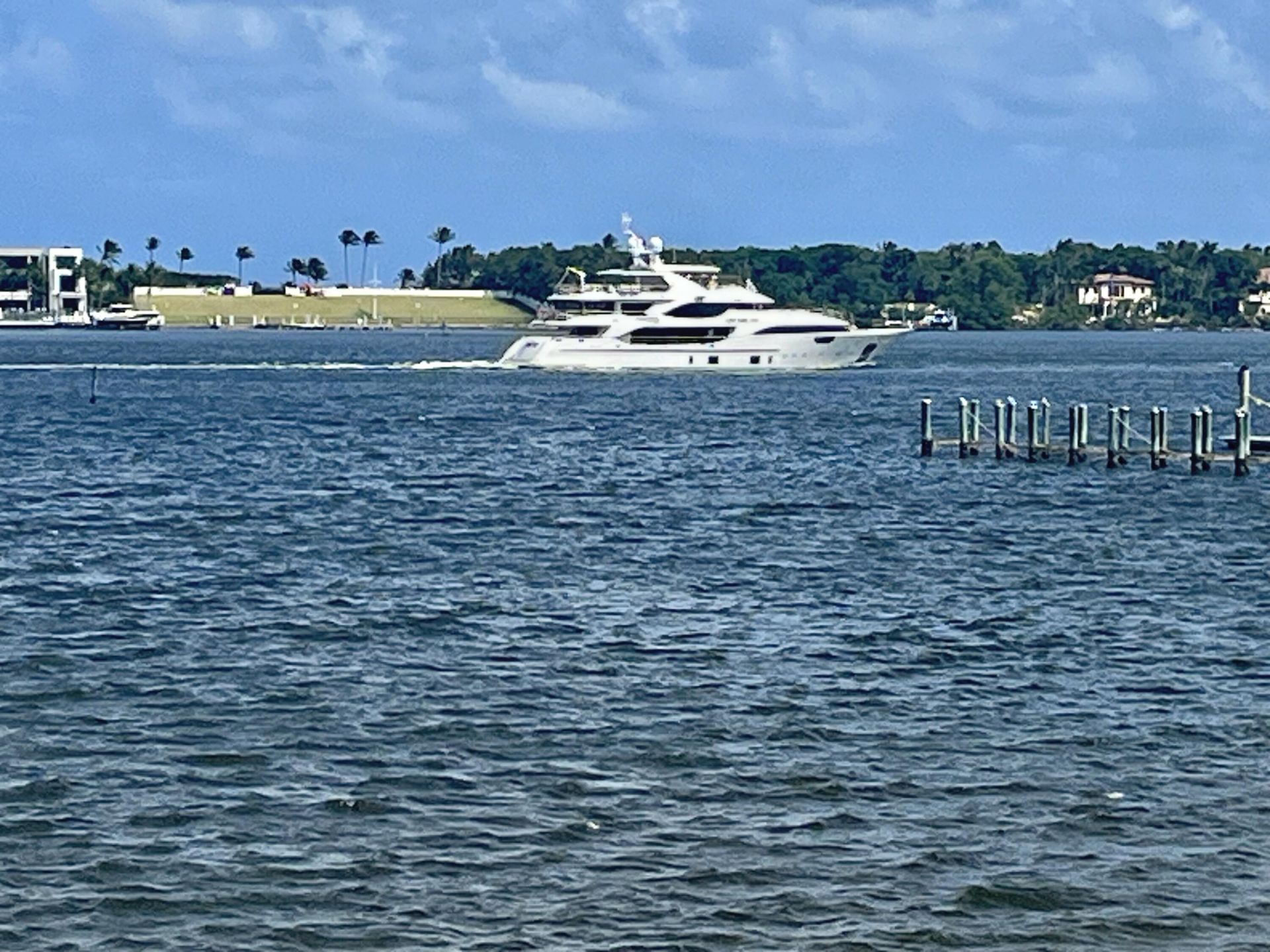 8200 Lakeshore Drive, Unit 2020, Hypoluxo, FL 33462 Photo