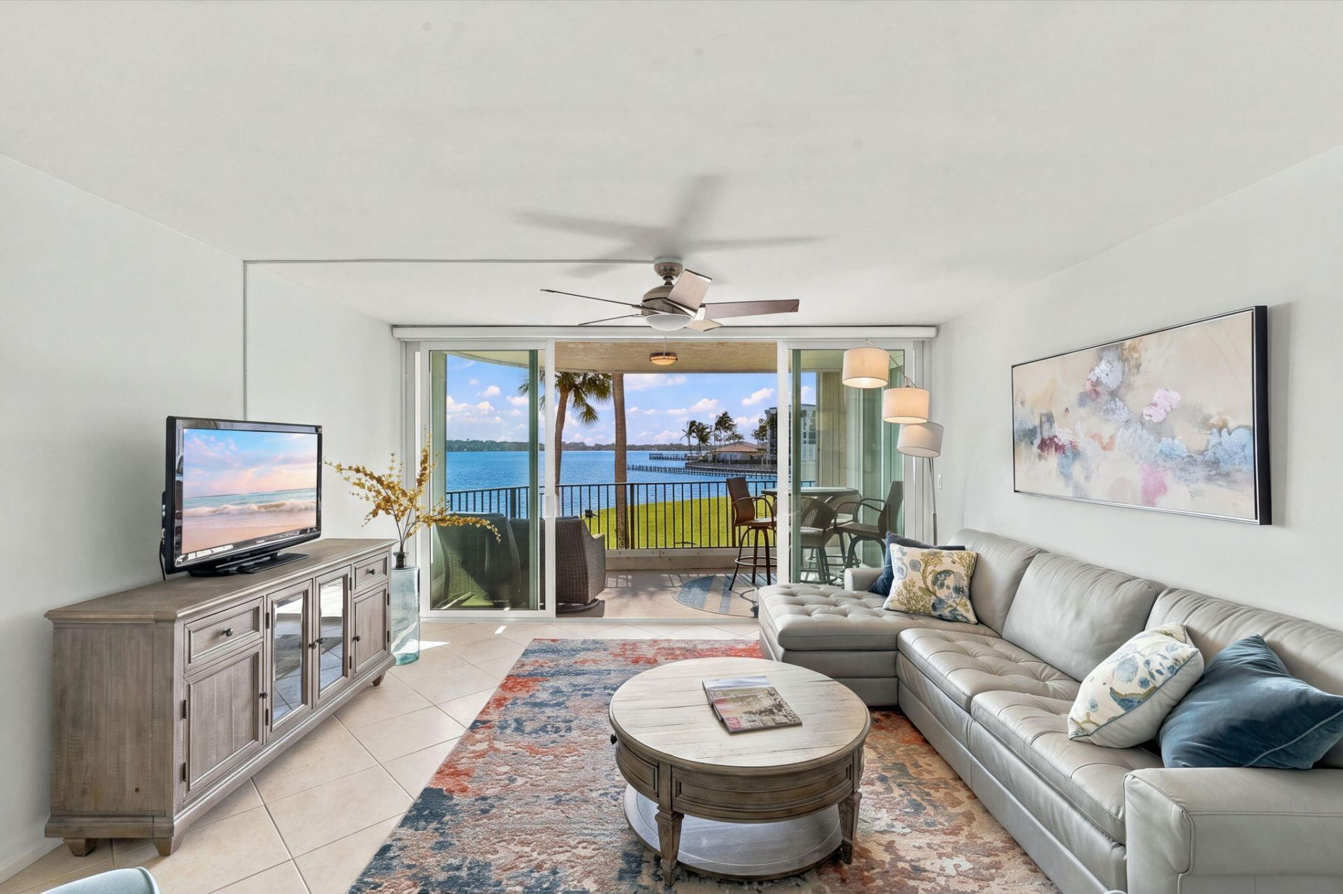 8200 Lakeshore Drive, Unit 2020, Hypoluxo, FL 33462 Photo