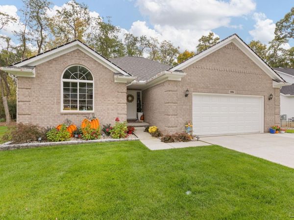 1084 Preservation , Tecumseh, MI 49286