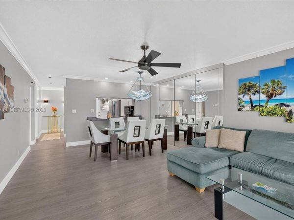 604 NE 2nd St , Unit 317, Dania Beach, FL 33004