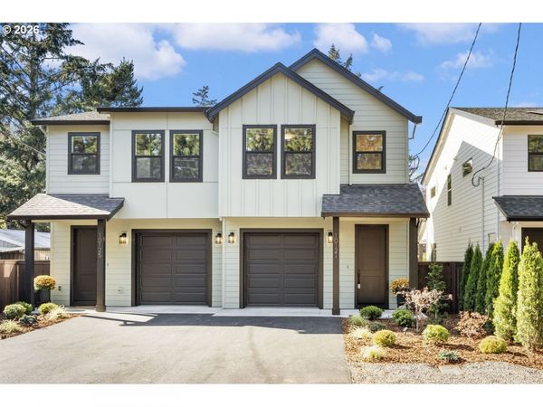 10121 SE 72ND AVE, Milwaukie, OR 97222