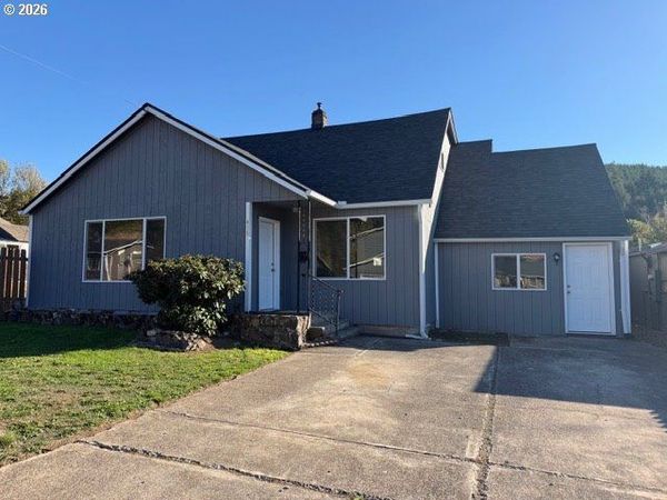 415 MORELAND AVE, Drain, OR 97435