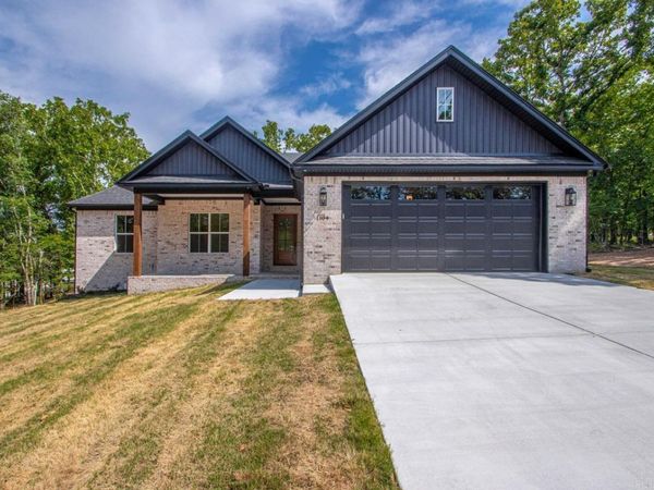 1104 Dowden Lane , Jacksonville, AR 72076