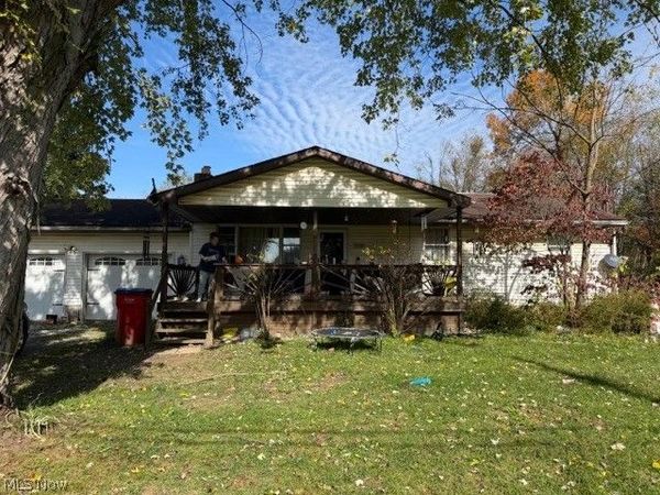 5181 Ford Street , Louisville, OH 44641