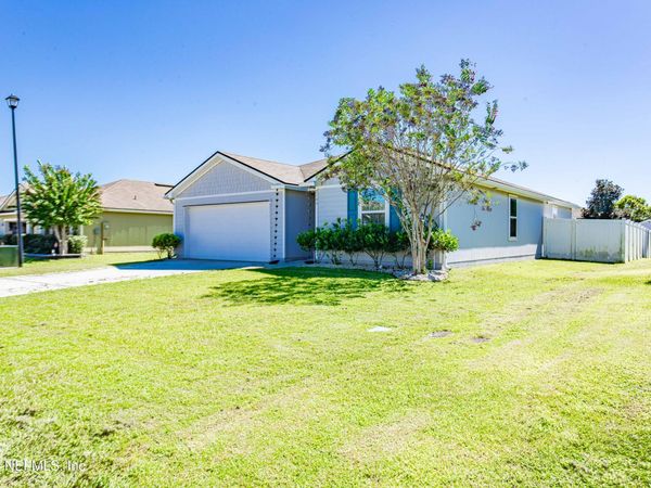2165 PEBBLE POINT Drive, Green Cove Springs, FL 32043