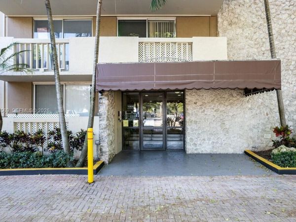 1800 Sans Souci Blvd , Unit 105, North Miami, FL 33181
