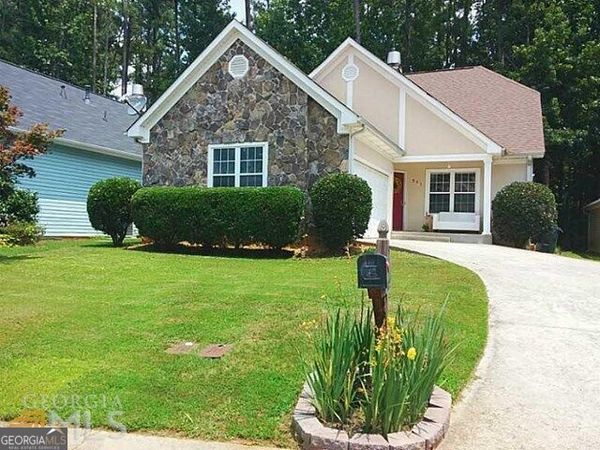 551 N Fairfield Drive, Peachtree City, GA 30269