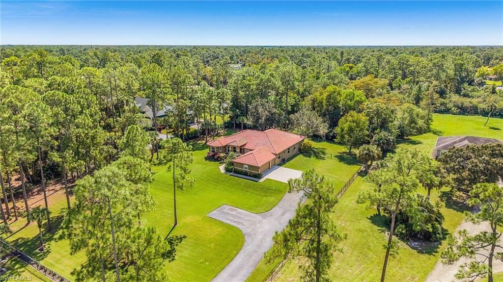 1784 22nd Ave Ne, Naples, FL 34120 Photo