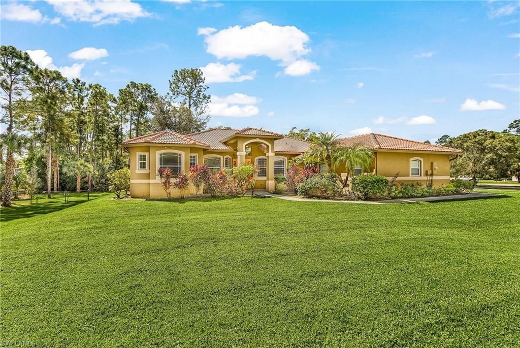 1784 22nd Ave Ne, Naples, FL 34120 Photo