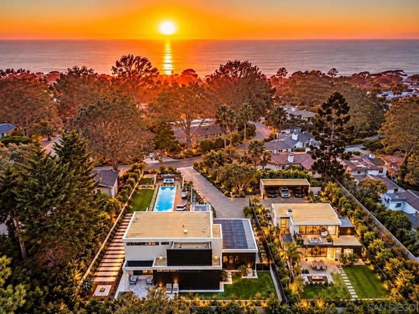 1411 13 Via Alta, Del Mar, CA 92014