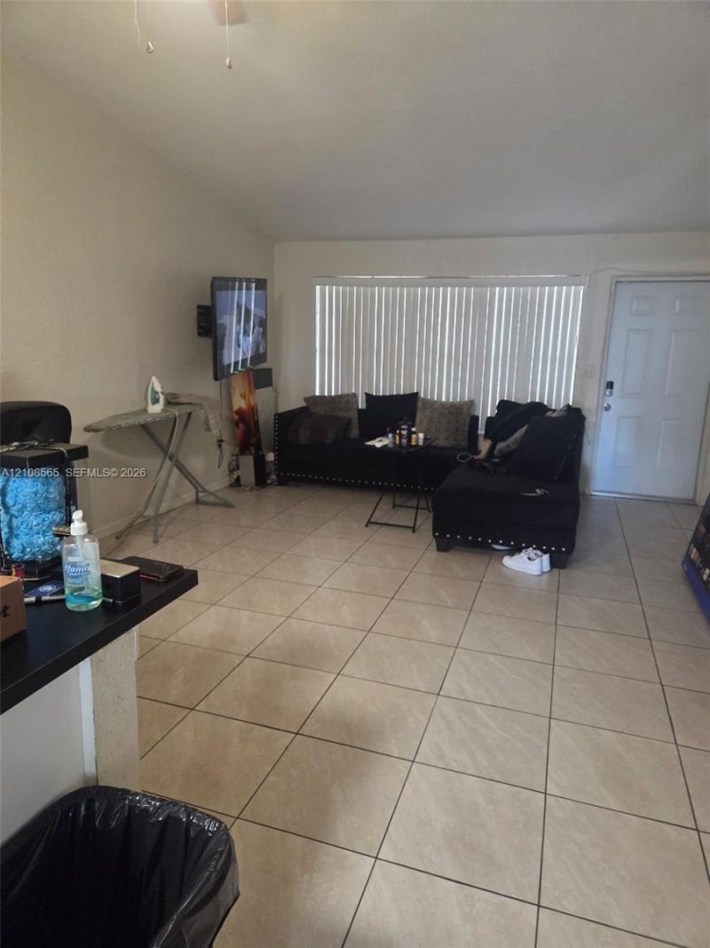 18051 NW 41st Pl , Miami Gardens, FL 33055 Photo