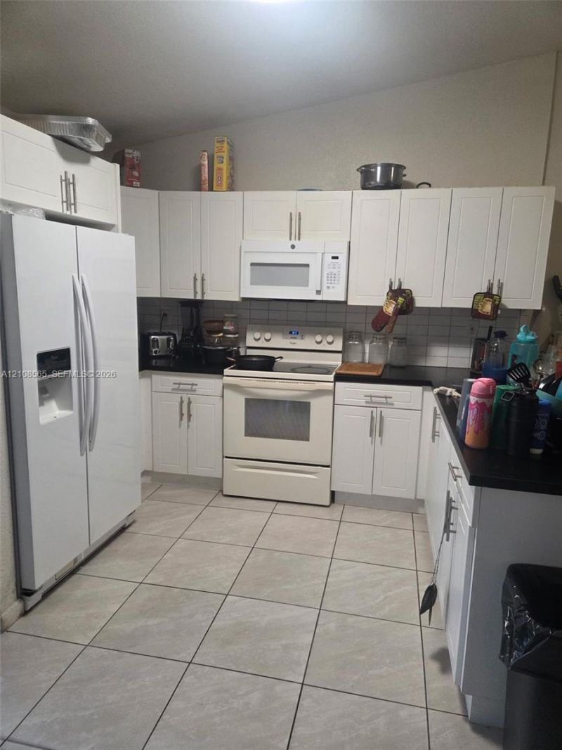 18051 NW 41st Pl , Miami Gardens, FL 33055 Photo