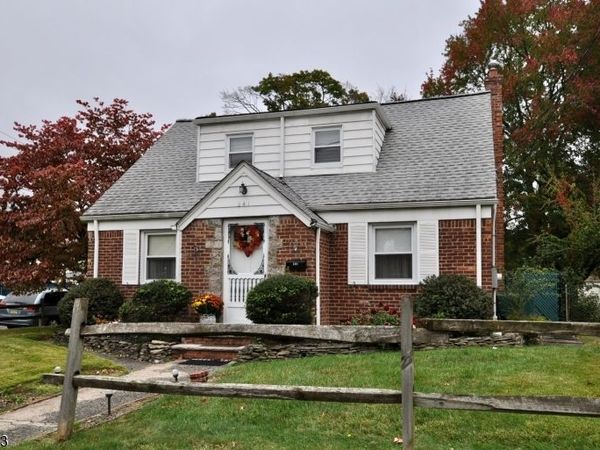 241 Henley Ave, New Milford, NJ 07646