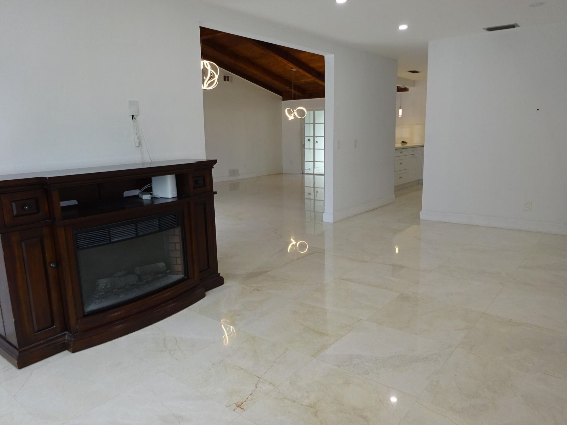 9211 S Cypress Circle, Miramar, FL 33025 Photo