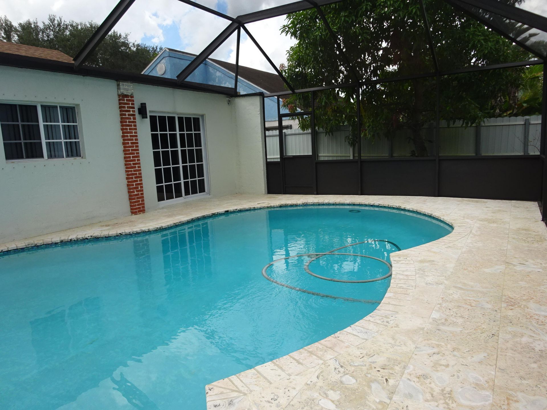 9211 S Cypress Circle, Miramar, FL 33025 Photo