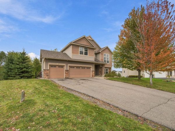 19317 Hilldale Avenue , Lakeville, MN 55044