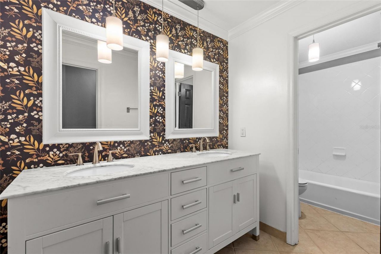 207 Royal Oaks Circle , Longwood, FL 32779 Photo
