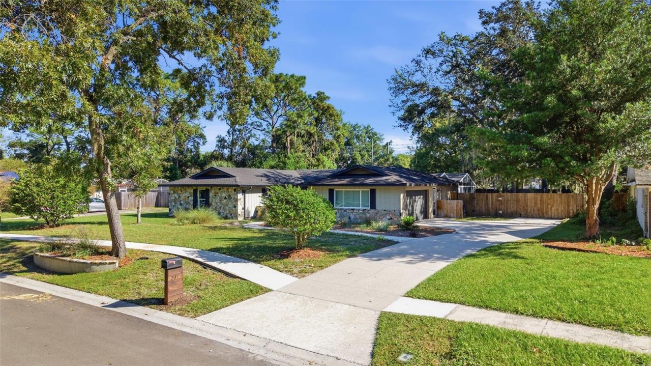 207 Royal Oaks Circle , Longwood, FL 32779 Photo