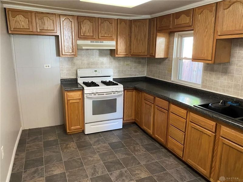 714 E Somers Street, Eaton, OH 45320 Photo 6