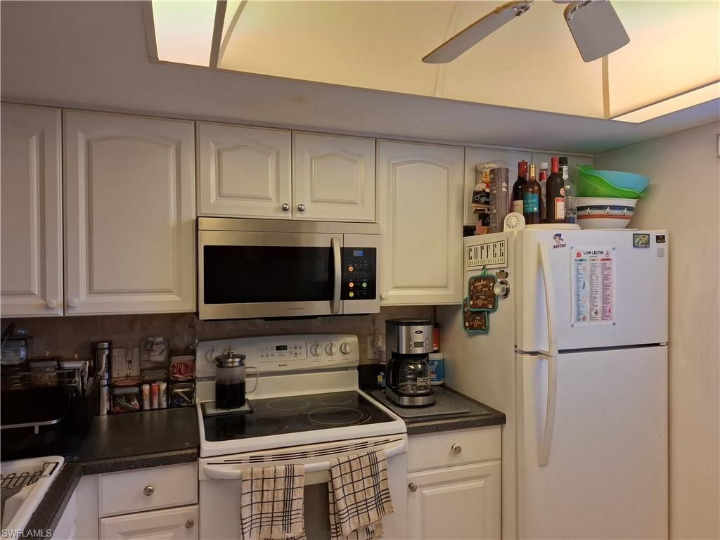 1018 Manatee Rd , Unit E307, Naples, FL 34114 Photo