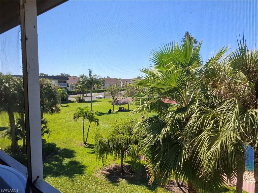 1018 Manatee Rd , Unit E307, Naples, FL 34114 Photo
