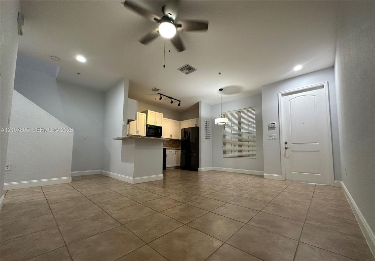 155 SW 7th Ct, Unit 155, Pompano Beach, FL 33060 Photo