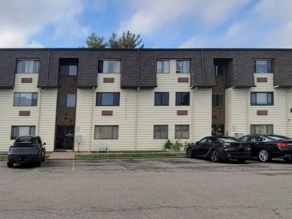 46 Watsessing Ave, Unit 13, Belleville, NJ 07109