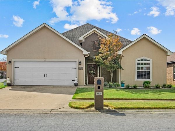 5529 Village Trace , Benton, AR 72019