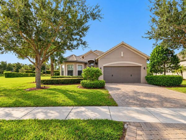 4637 Siena Circle, Wellington, FL 33414
