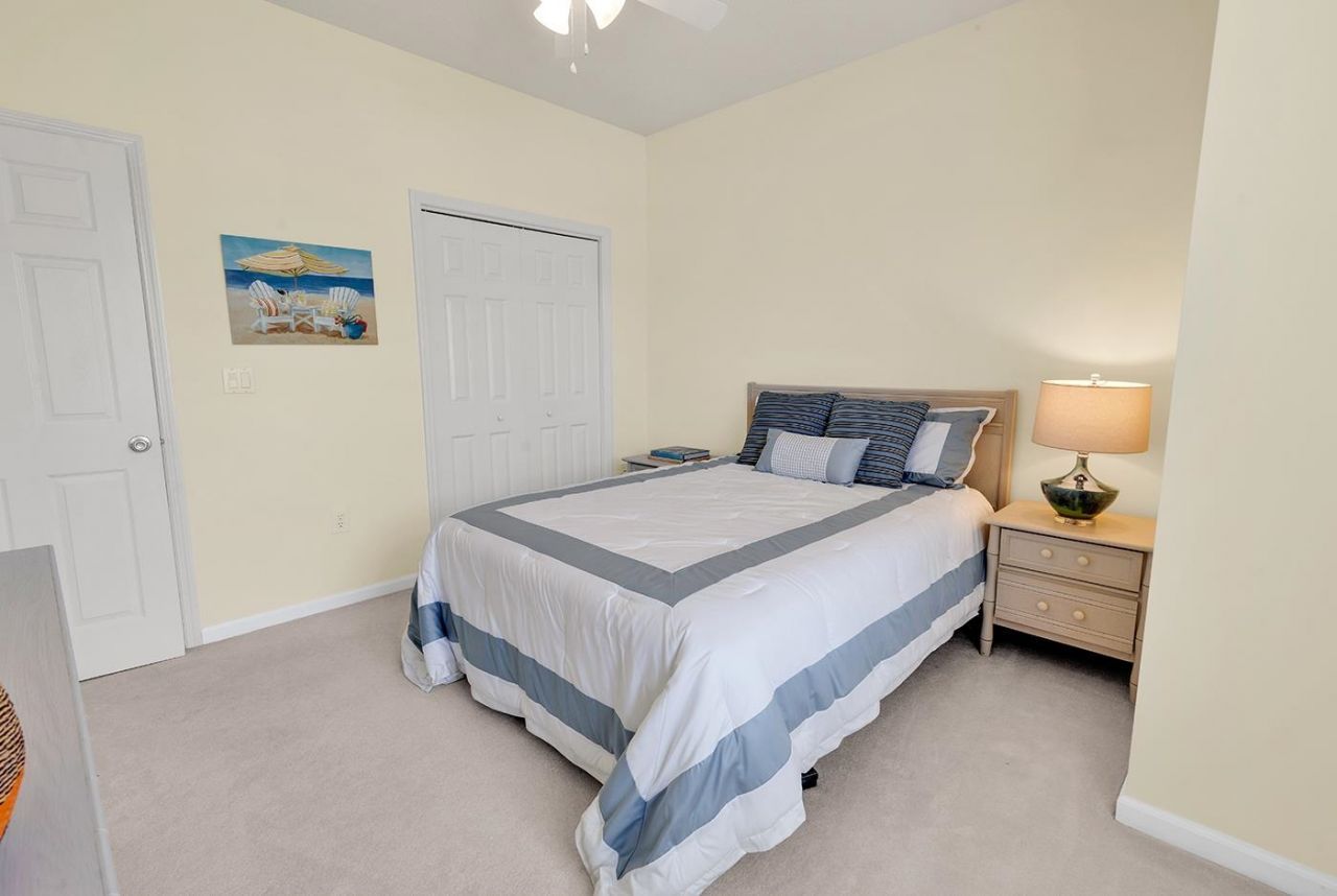 28 Opera Ct. Photo 20