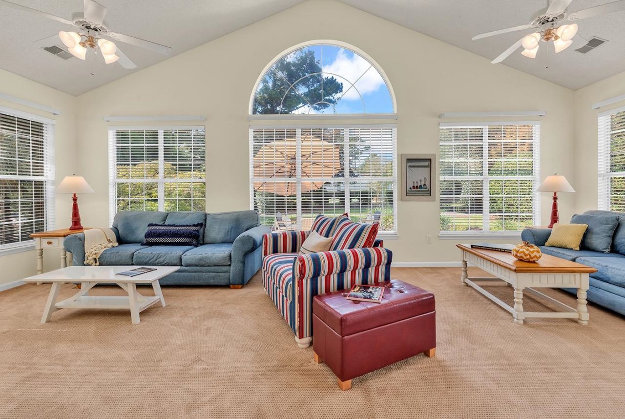 28 Opera Ct. Photo 24