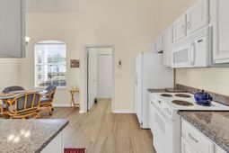 28 Opera Ct. photo 4
