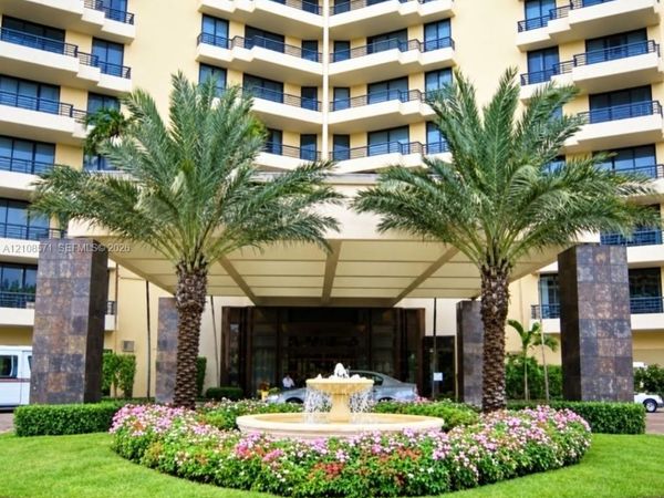 3300 NE 192nd St , Unit 602, Aventura, FL 33180