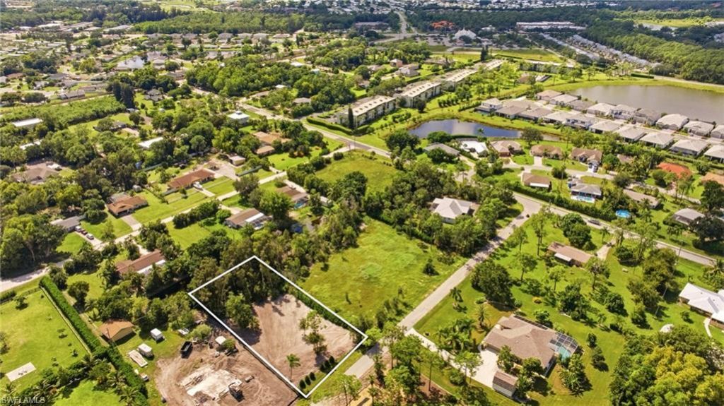 10330 Morningside Ln, Bonita Springs, FL 34135 Photo