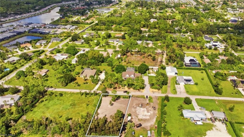 10330 Morningside Ln, Bonita Springs, FL 34135 Photo