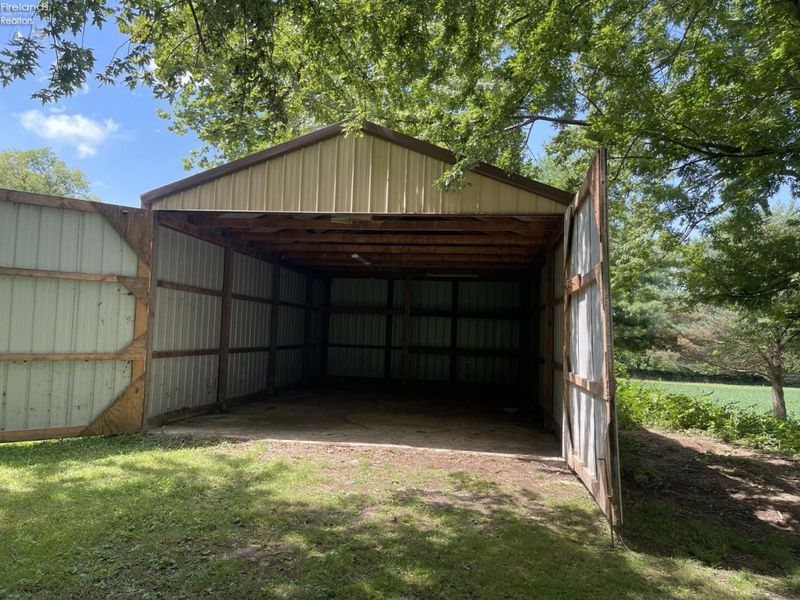 3621 Hull, Huron, OH 44839 Photo 2