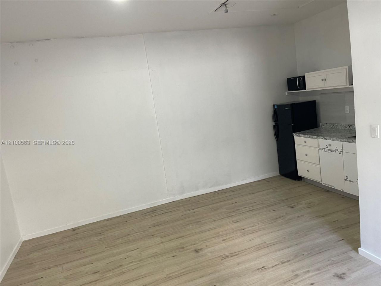 14554 SW 161 Ct , Unit Studio, Miami, FL 33196 Photo