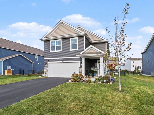 246 Snowdrop Trail , Waconia, MN 55387
