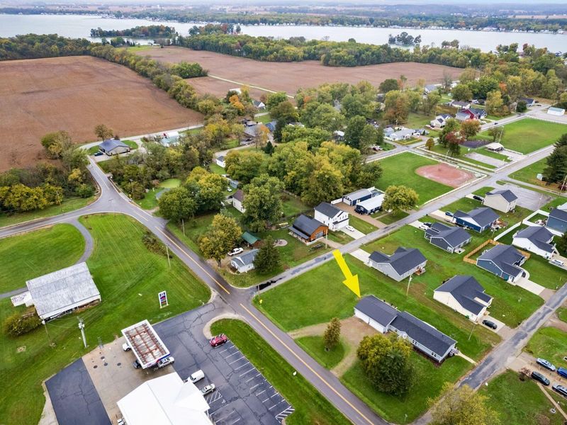 5102 Fairfield Beach Road NE, Thornville, OH 43076 Photo 2