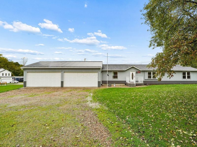 5102 Fairfield Beach Road NE, Thornville, OH 43076 Photo 4