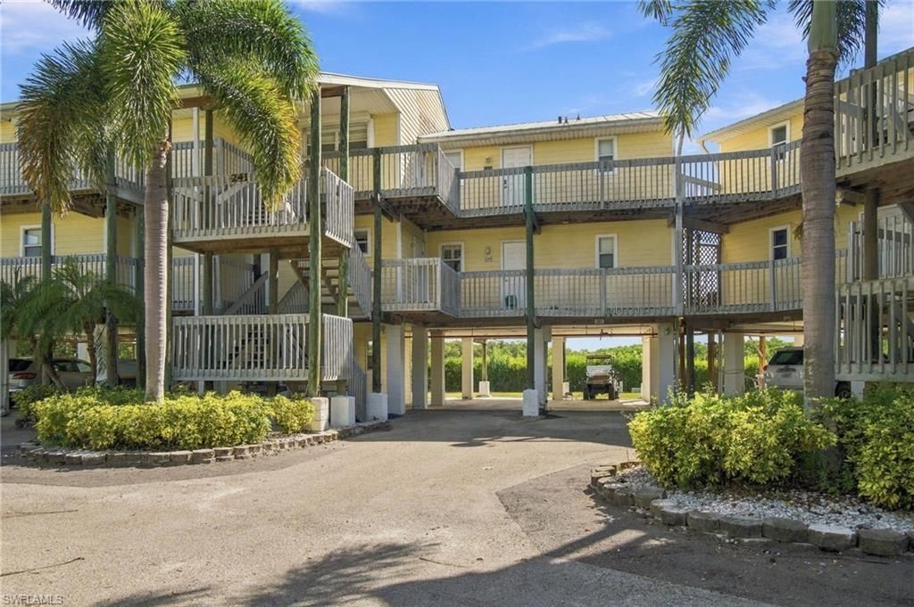 241 Lake Placid Ct , Unit 605, Everglades City, FL 34139 Photo