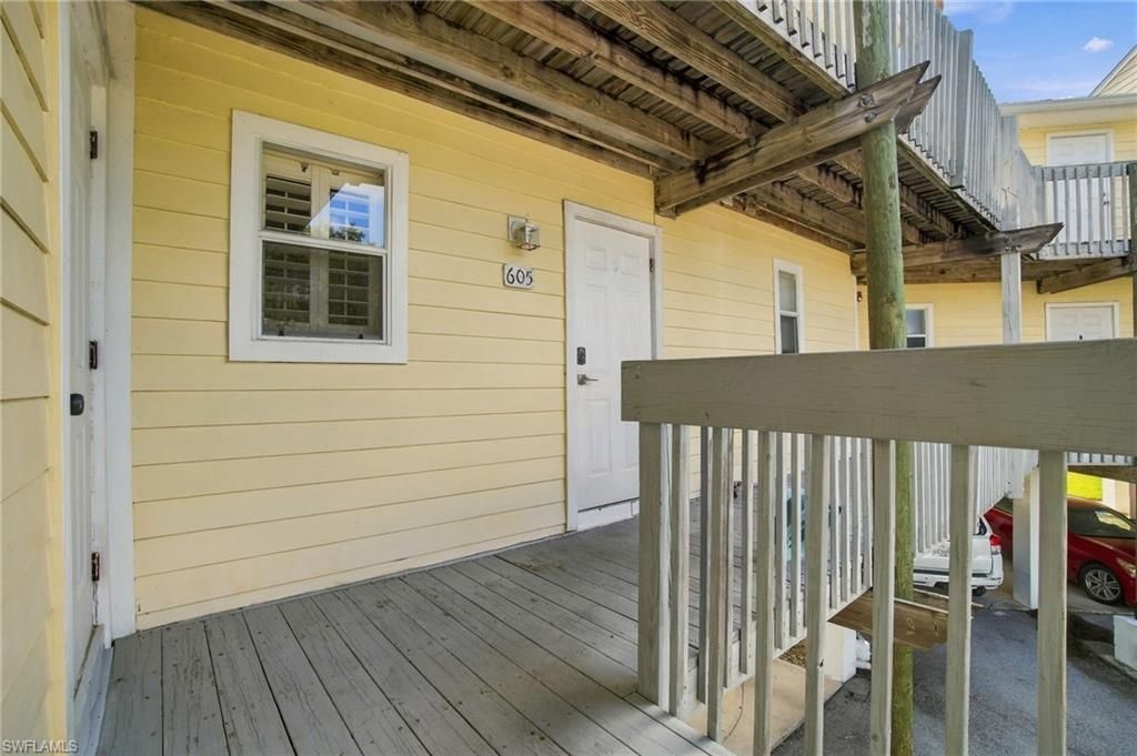 241 Lake Placid Ct , Unit 605, Everglades City, FL 34139 Photo