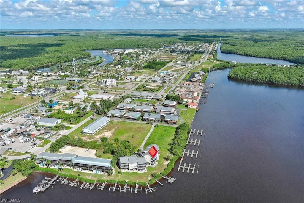 241 Lake Placid Ct , Unit 605, Everglades City, FL 34139 Photo