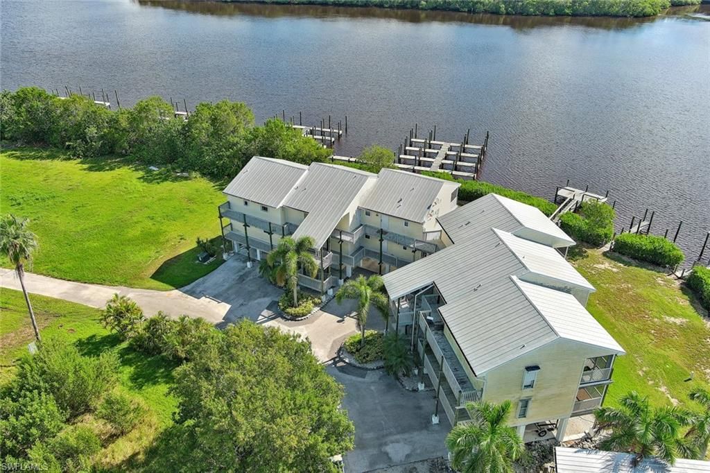 241 Lake Placid Ct , Unit 605, Everglades City, FL 34139 Photo