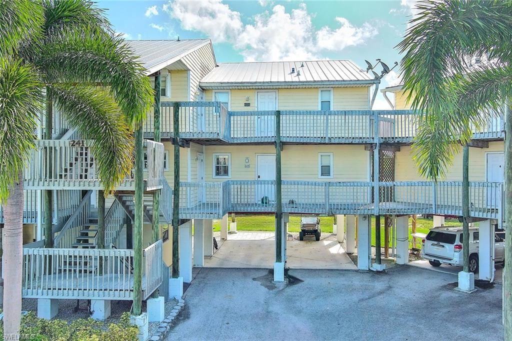 241 Lake Placid Ct , Unit 605, Everglades City, FL 34139 Photo