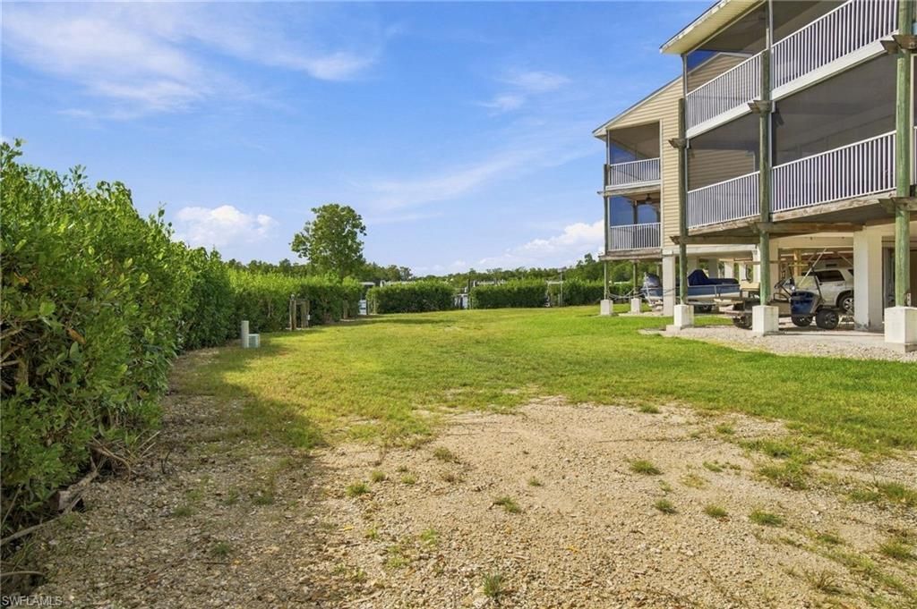 241 Lake Placid Ct , Unit 605, Everglades City, FL 34139 Photo