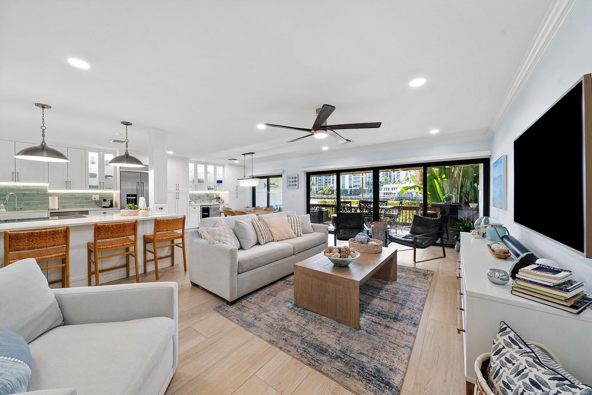 5598 N Ocean Boulevard, Ocean Ridge, FL 33435 Photo