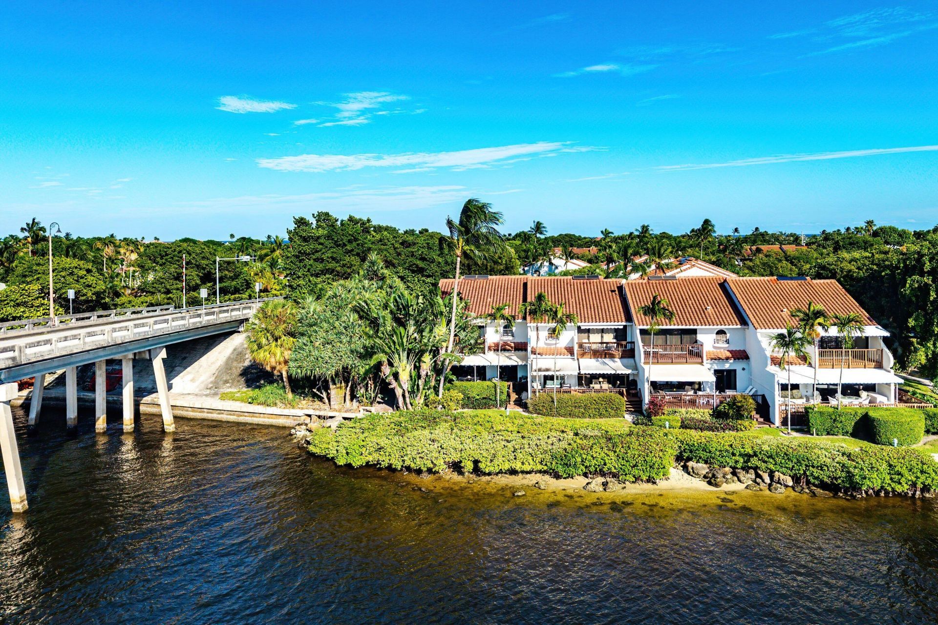 5598 N Ocean Boulevard, Ocean Ridge, FL 33435 Photo