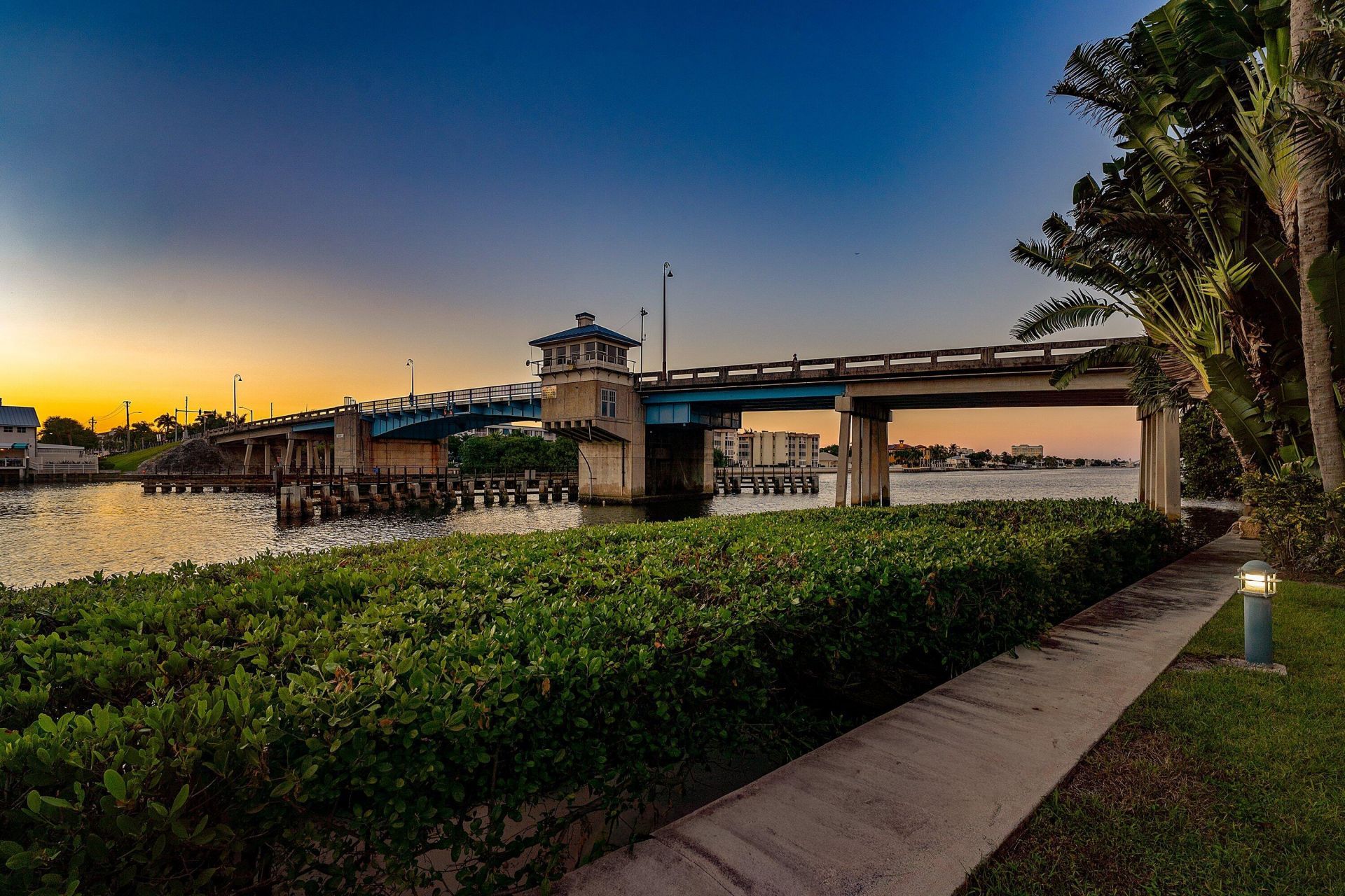 5598 N Ocean Boulevard, Ocean Ridge, FL 33435 Photo