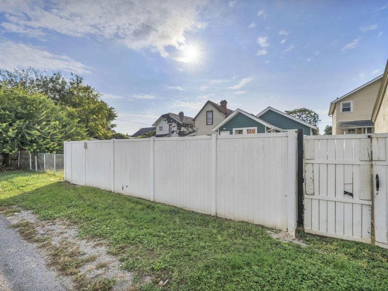 1046 Bellows Avenue, Columbus, OH 43223 Photo 54
